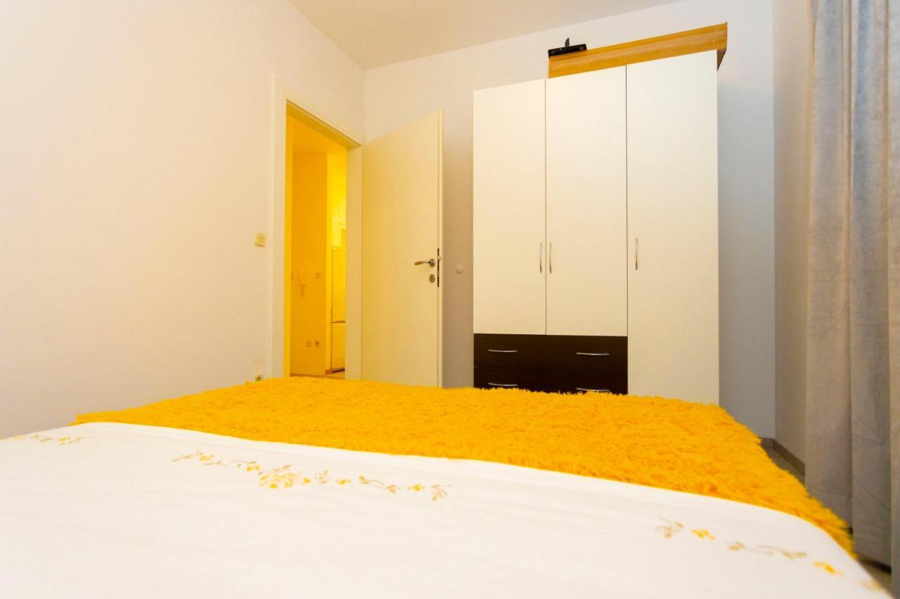 Apartman Angie Makarska Eksteriør billede