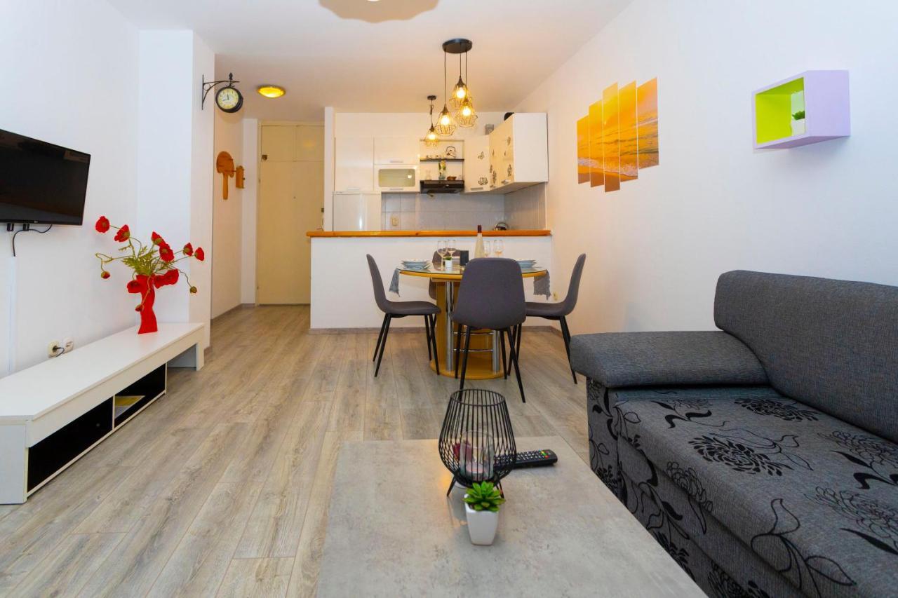Apartman Angie Makarska Eksteriør billede